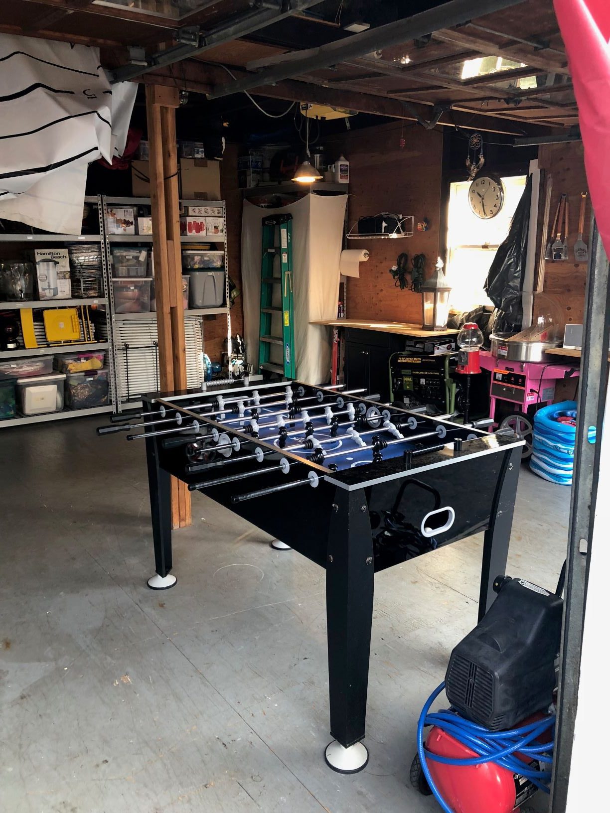 garage with foosball AFTER 2mp